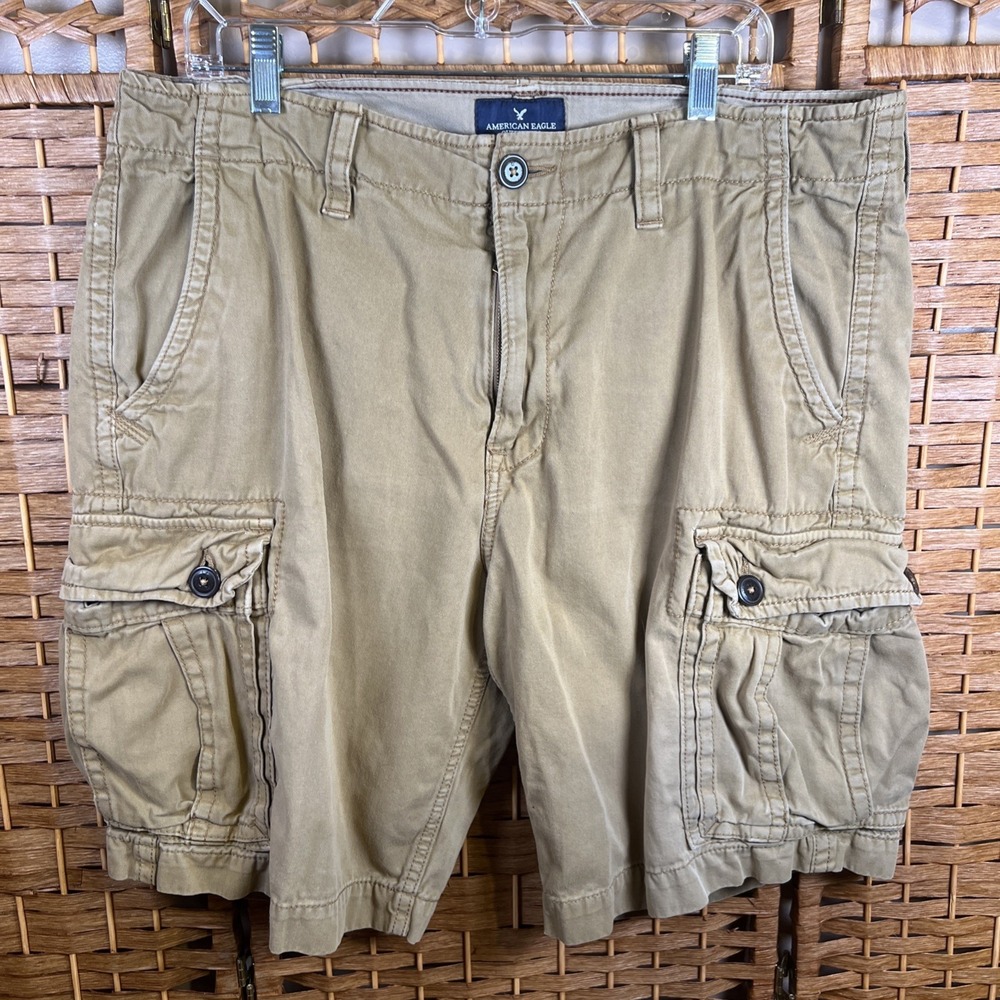 American Eagle Shorts Mens 36 Khaki Classic Utility Cargo Skate Y2K